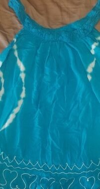 3 for $10 (on all items $10 or less in closet) Blue & White Tye Dye Dress Top